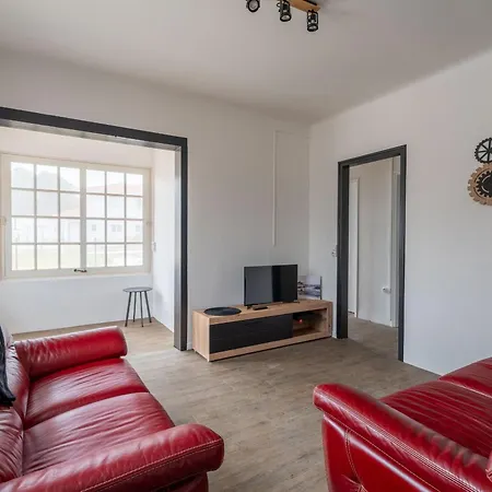 Maison Renovee Pour 8 Pers Avec Terrasse Pres Des Plages Et Activites - Fr-1-50-141 Holiday home